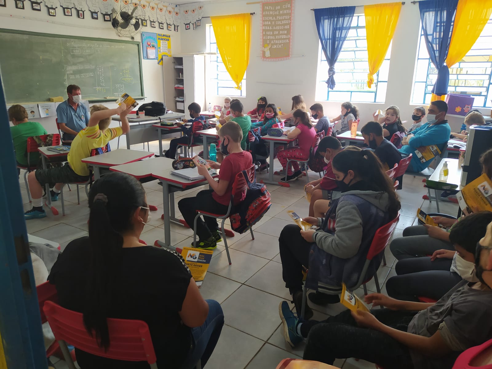 CONSTRUINDO CIDADÃOS CONSCIENTES ATRAVÉS DA EDUCAÇÃO FISCAL